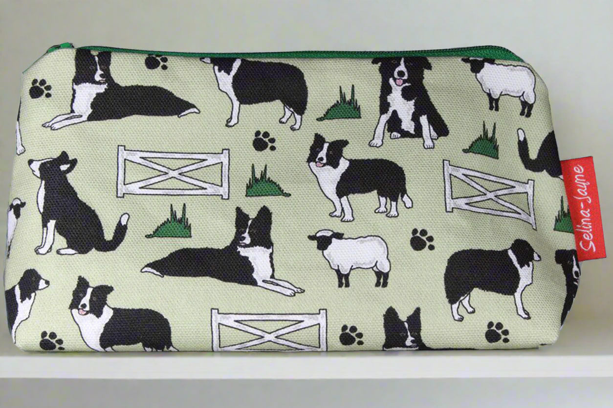 Border Collie Dog Makeup Bag
