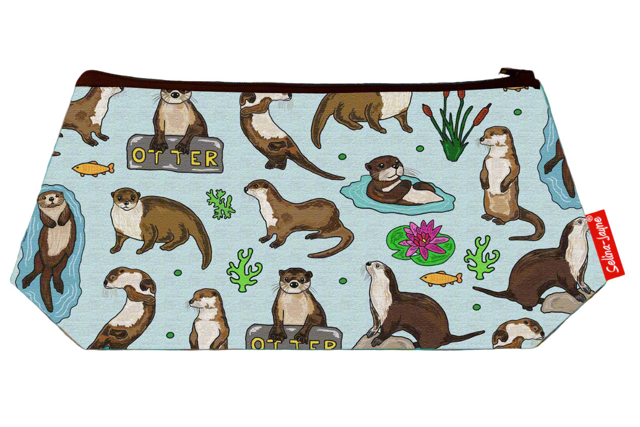 Compact Otters makeup bag with wipe-clean lining, perfect gift for otter lovers and wildlife enthusiasts