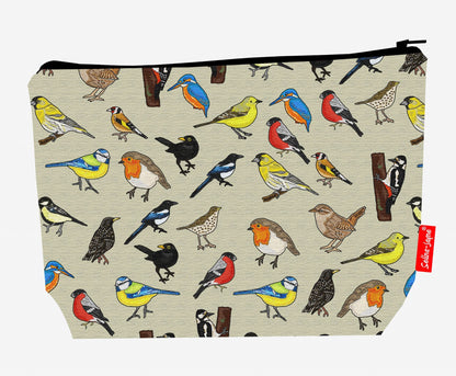 Premium British Birds-themed wash bag with durable polyester and washable lining, perfect bird lover gift