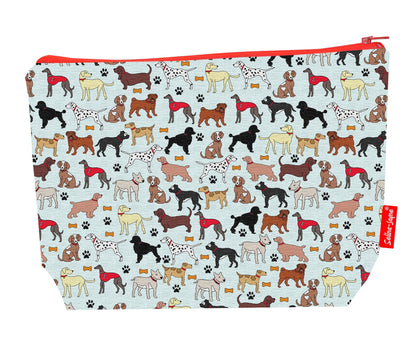 Premium 29cm dog lover's wash bag with washable lining and durable polyester construction
