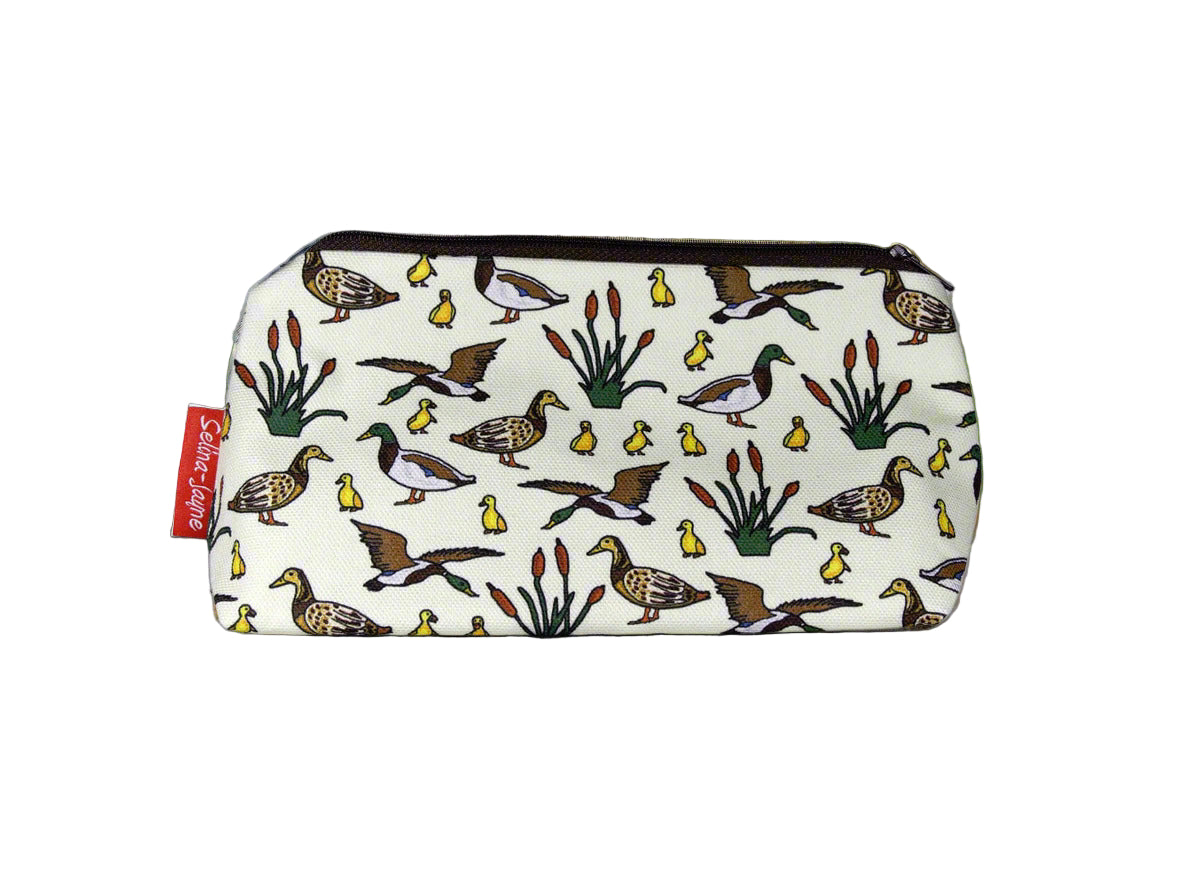 Ducks cosmetic bag with charming bird illustration on durable polyester fabric with colour-coordinated zipper