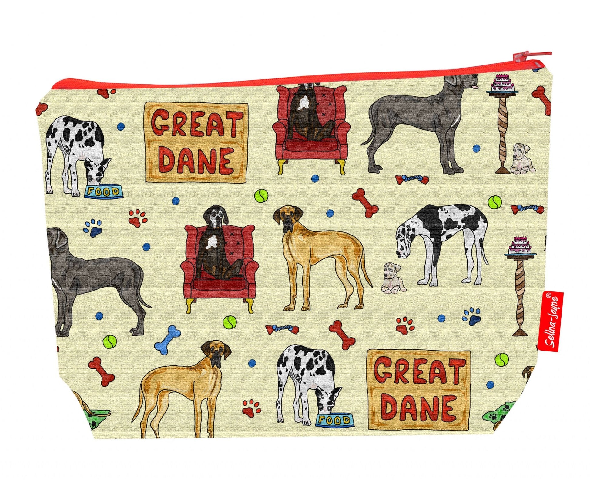 Premium Great Dane wash bag with practical 29cm size and vibrant HD print