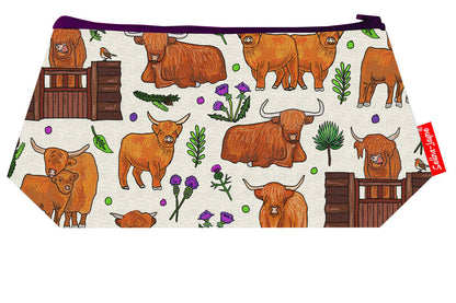 Premium Highland Cows makeup bag featuring wipe-clean lining and colourfast HD print, perfect Scottish gift