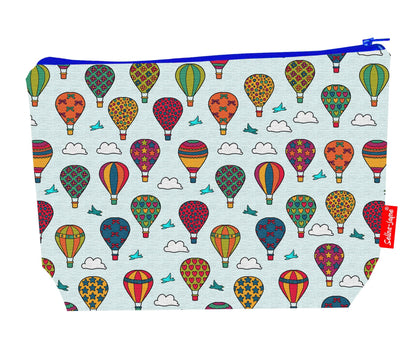 Premium 29cm travel wash bag perfect for adventure enthusiasts