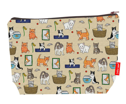 Premium 29cm cat lover wash bag perfect for kitten enthusiasts