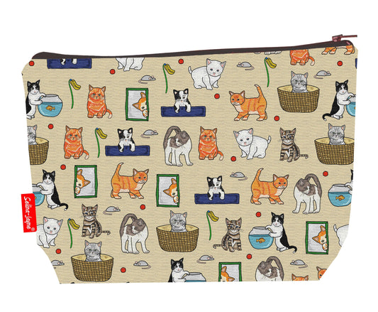 Kittens toiletry bag with vibrant HD print and washable lining by Selina-Jayne Designs