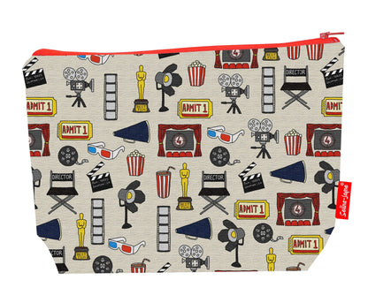 Premium 29cm wash bag with movie design, perfect for film lovers and cinema enthusiasts