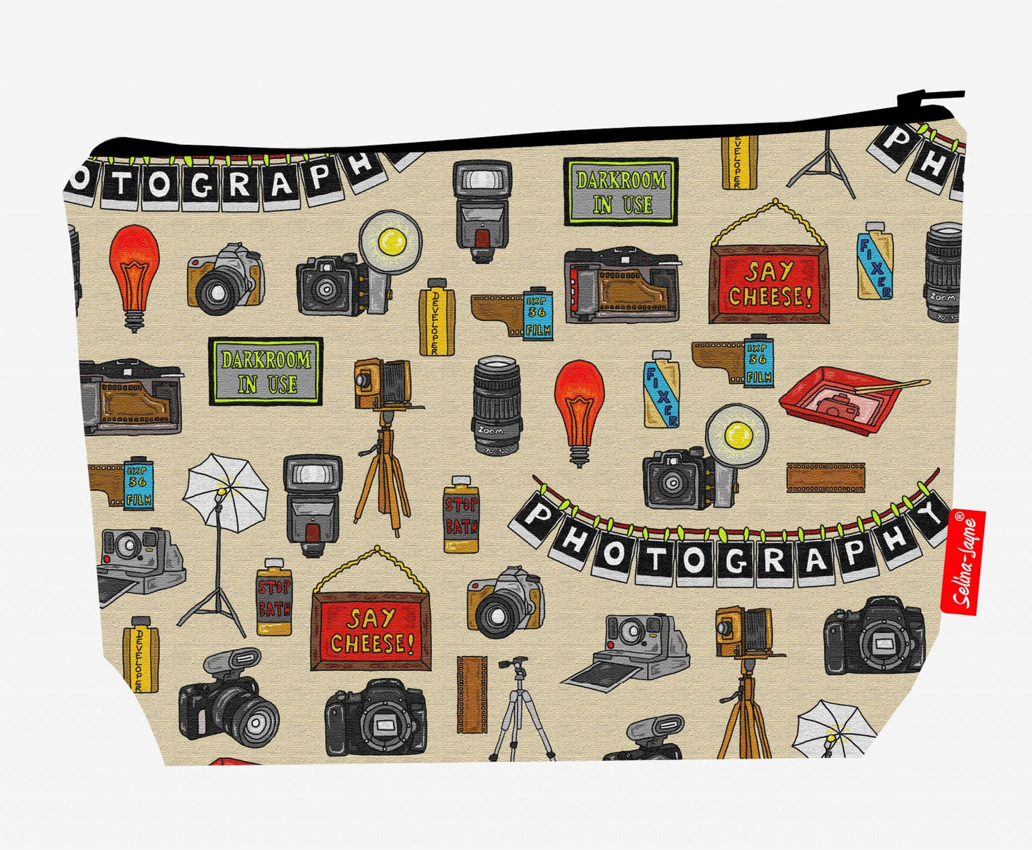 Premium 29cm photographer wash bag with vibrant photography print and practical storage space