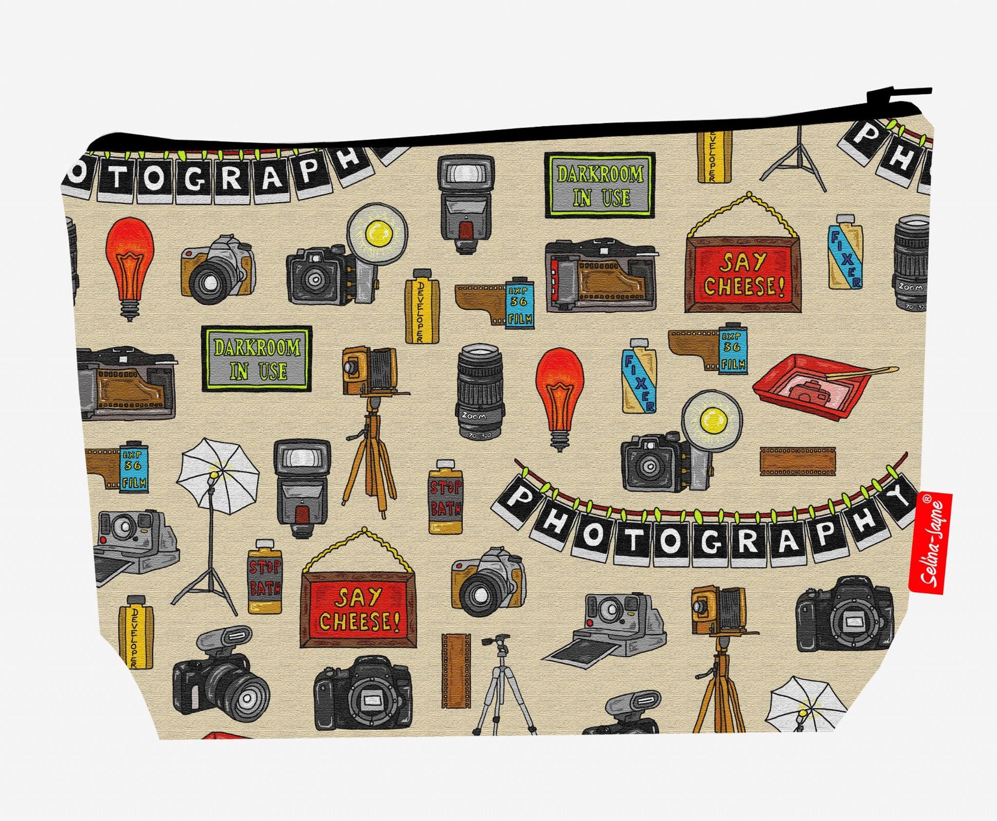 Premium 29cm photographer wash bag with vibrant photography print and practical storage space