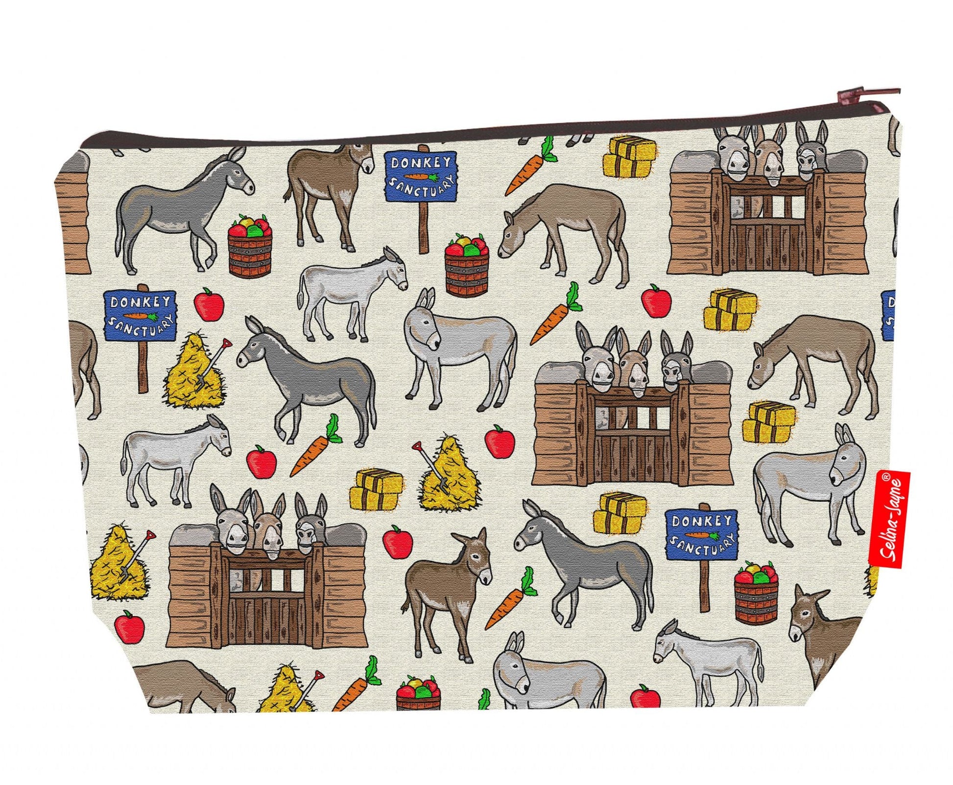 Practical 29cm donkey wash bag perfect for farm animal lovers and countryside enthusiasts