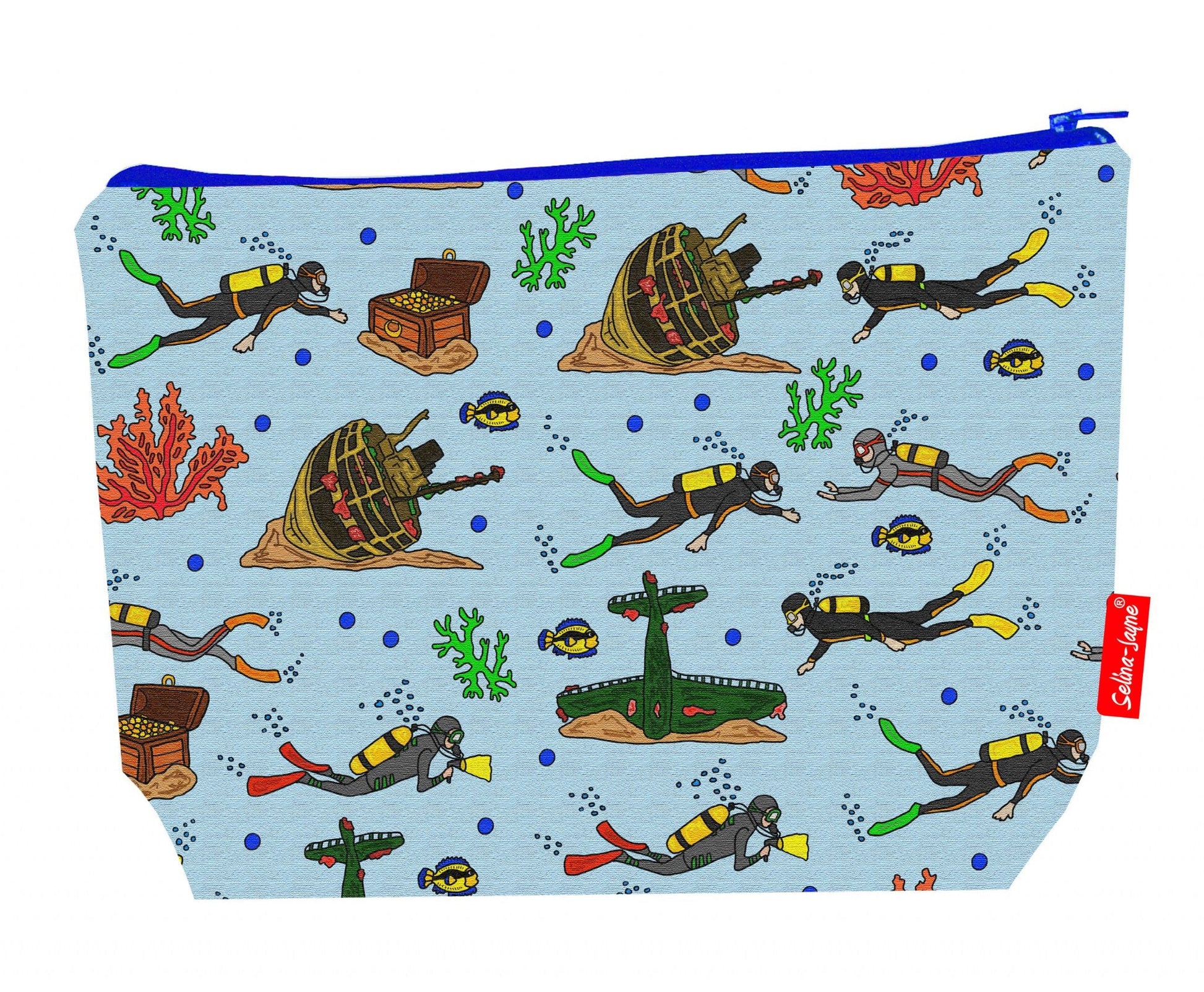 Premium diver wash bag featuring scuba diving design - practical 29cm travel size