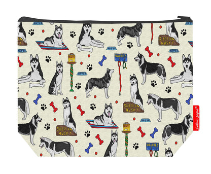 Practical 29cm dog lover wash bag with easy-care washable lining